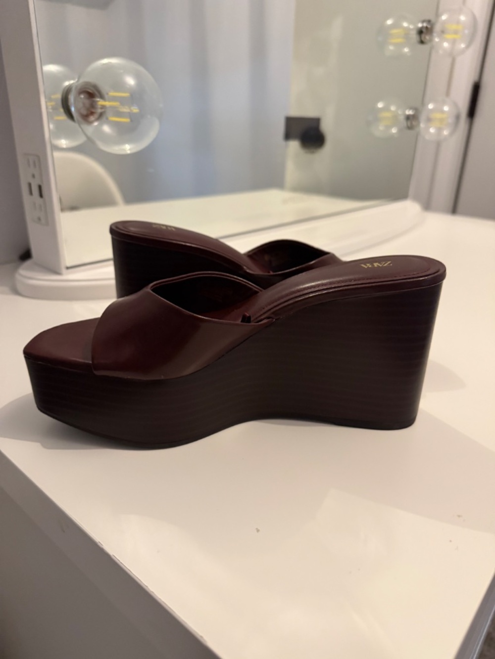 Zara Crackled Effect Wedge Sandals - Picture 3 of 4